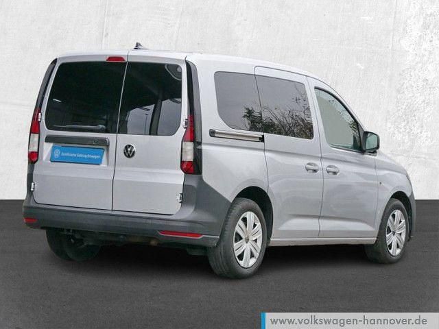 Gebraucht VW Caddy Basis 122 PS (89 kW) 2022 Reflexsilber metallic Van / Kleinbus