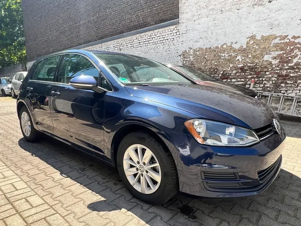 Gebraucht VW Golf VII Comfortline 170 PS (125 kW) 2017 Blau Limousine