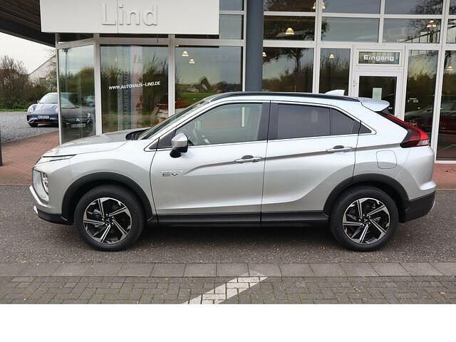 Second-hand Mitsubishi Eclipse Cross Plus 188 CP (138 kW) 2025 Argintiu SUV