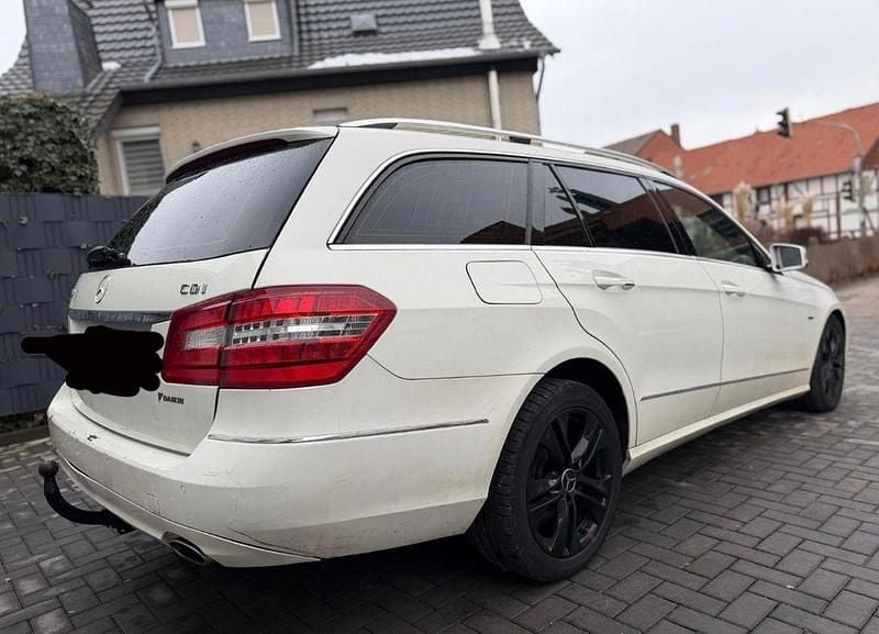 Gebraucht Mercedes E350 231 PS (169 kW) 2009 Weiß Kombi