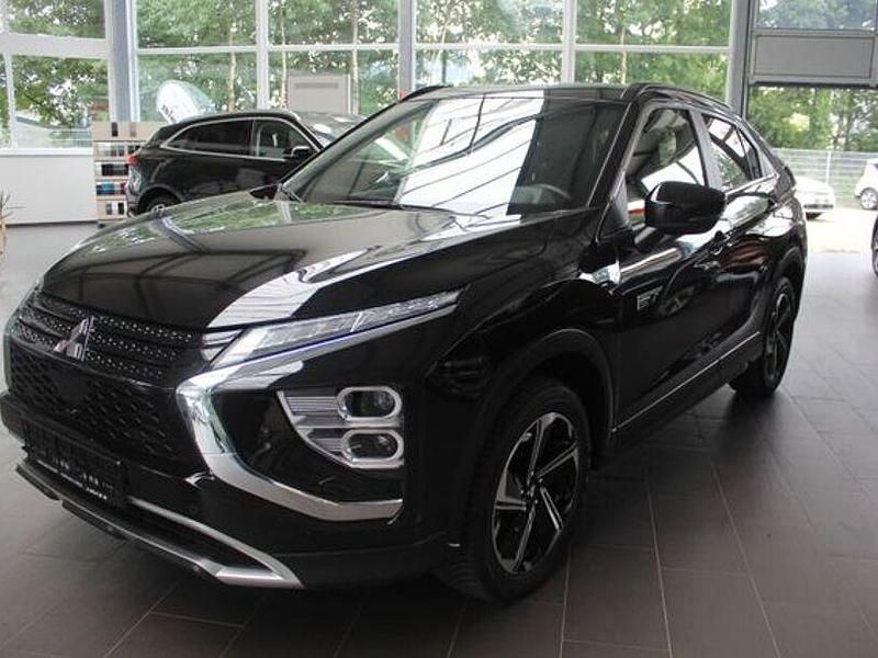 Schwarz Gebraucht 2022 Mitsubishi Outlander P-HEV Limousine | 22.490 € (Guter Preis) - Bild 1/4