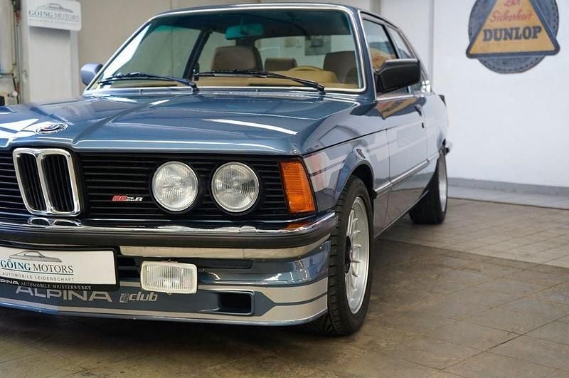 Gebraucht BMW 323 Performance 143 PS (105 kW) 1980 Blau Limousine