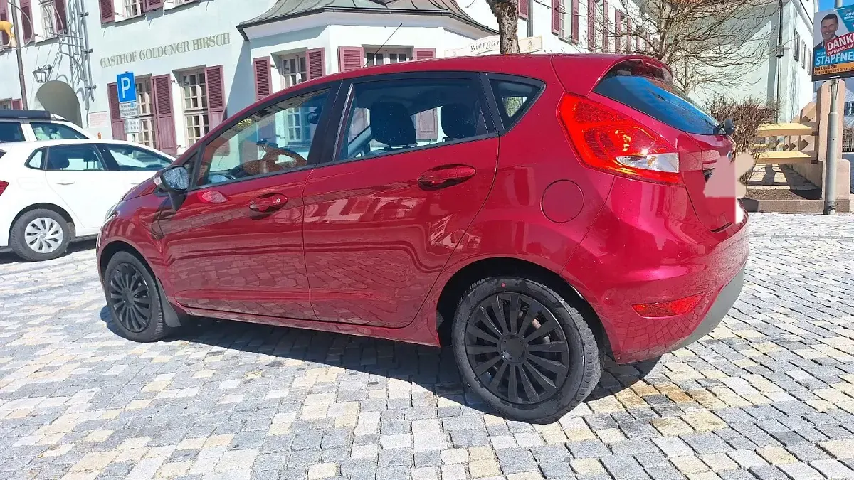 Gebraucht Ford Fiesta 97 PS (71 kW) 2009 Kleinwagen
