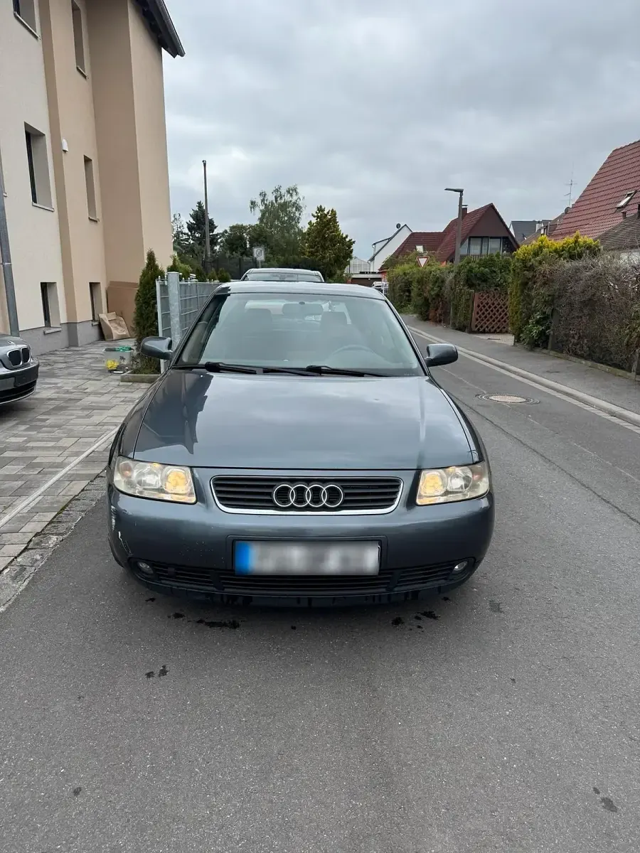 Brugt Audi A3 102 HK (75 kW) 2002 Sølv Hatchback