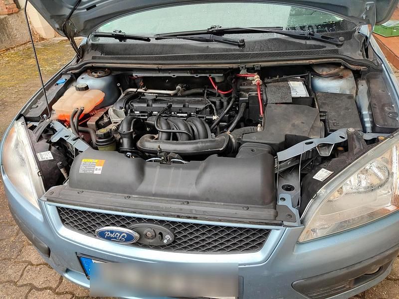 Gebraucht Ford Focus 108 PS (79 kW) 2007 Blau Kombi