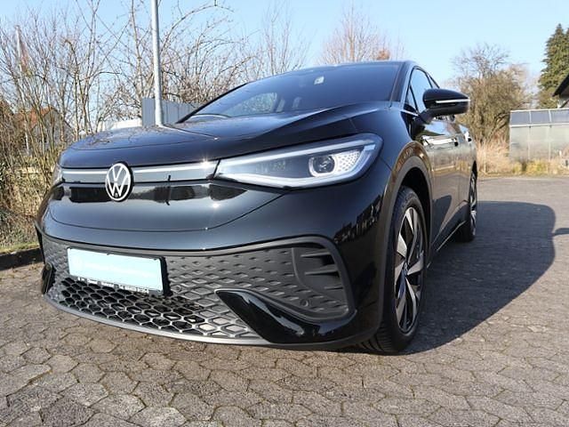 Gebraucht VW ID.5 Pro Performance 150 kW (204 PS) 2023 Grenadillschwarz metallic SUV