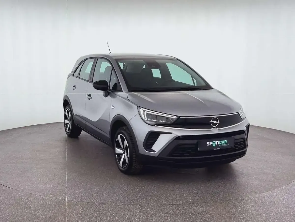 Gebraucht Opel Crossland Enjoy 131 PS (96 kW) 2024 Silber SUV