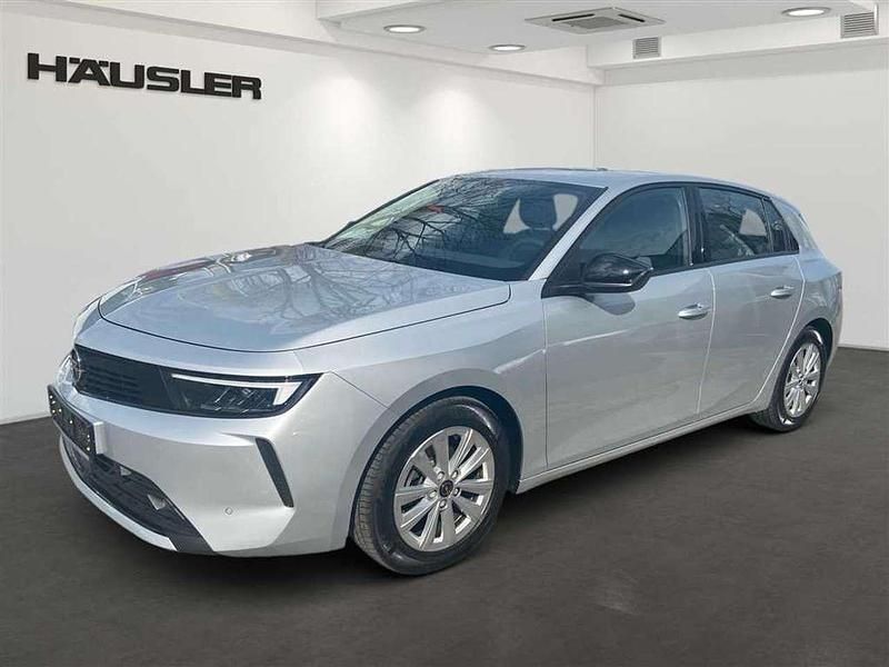 Kristall silber Gebraucht 2023 Opel Astra Enjoy Limousine | 20.490 € (Guter Preis) - Bild 1/4