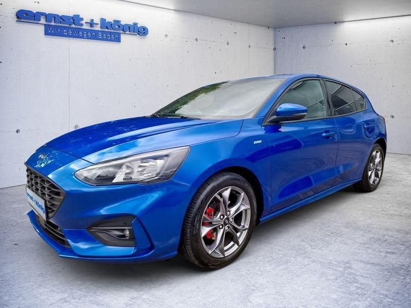 Blau Gebraucht 2021 Ford Focus ST-Line X Limousine | 18.990 € (Fairer Preis) - Bild 1/4