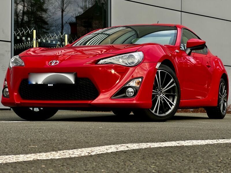 Rot Gebraucht 2012 Toyota GT86 GT Coupé | 23.932 € (Fairer Preis) - Bild 1/4