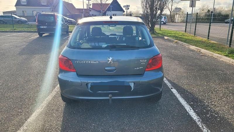 Gebraucht Peugeot 307 90 PS (66 kW) 2007 Grau Limousine