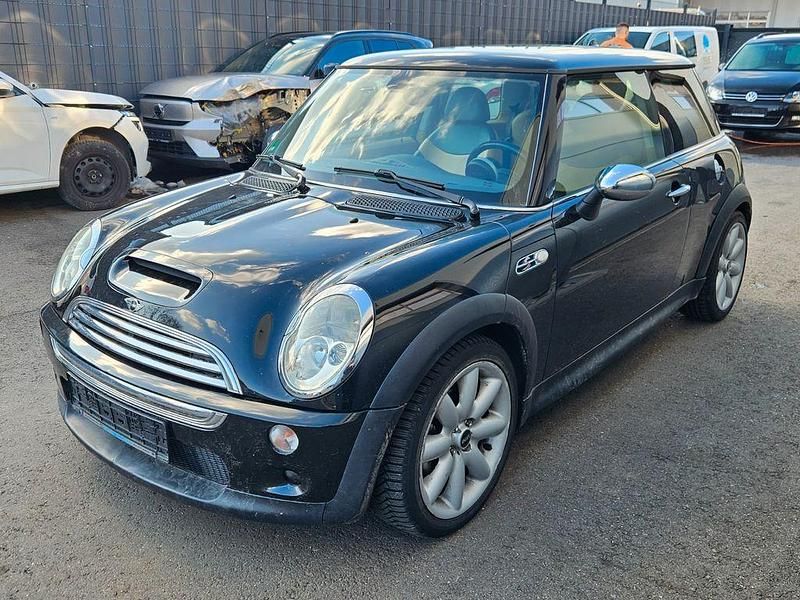 Gebraucht Mini Cooper S Sport 163 PS (119 kW) 2003 Schwarz Kleinwagen