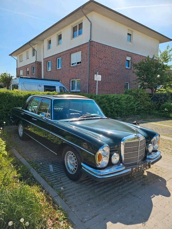 Grün Gebraucht 1972 Mercedes W108 SE Limousine | 16.800 € - Bild 1/4