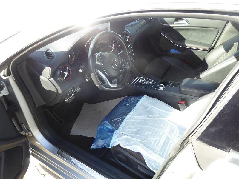 Gebraucht Mercedes CLA45 AMG AMG 381 PS (280 kW) 2017 Silber Coupé