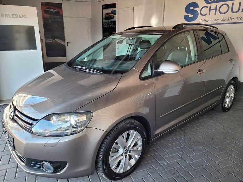 Gebraucht VW Golf Plus Cross Life 122 PS (89 kW) 2013 Braun Van / Kleinbus