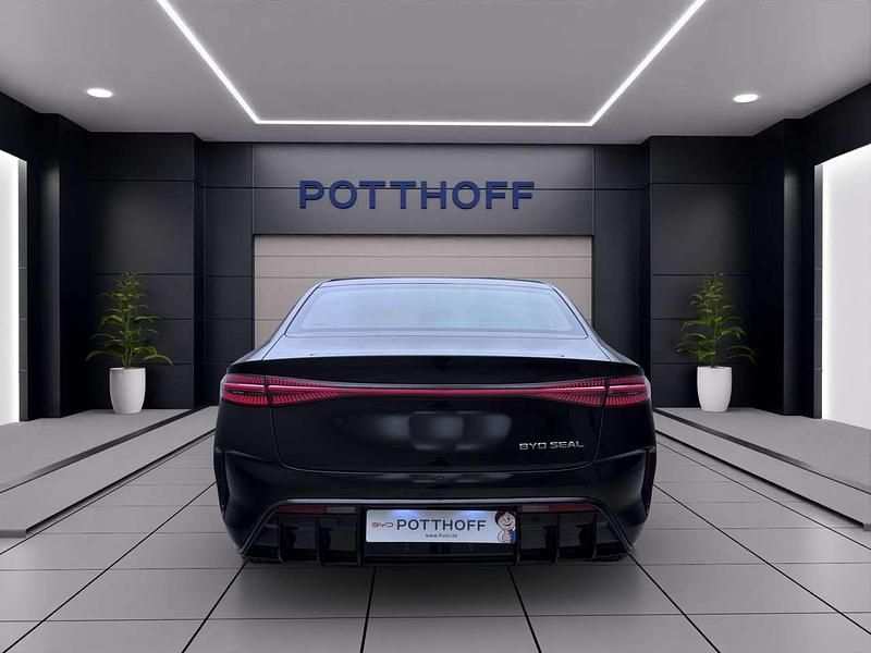 Neu BYD Seal Comfort 169 kW (231 PS) 2026 Space black metallic Limousine