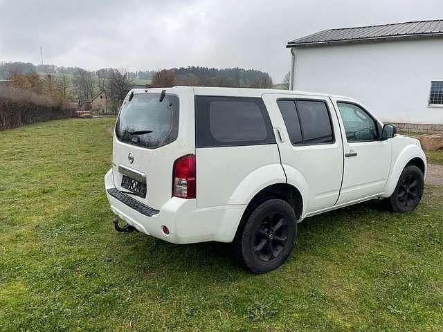 Gebraucht Nissan Pathfinder SE 190 PS (139 kW) 2011 Weiß SUV