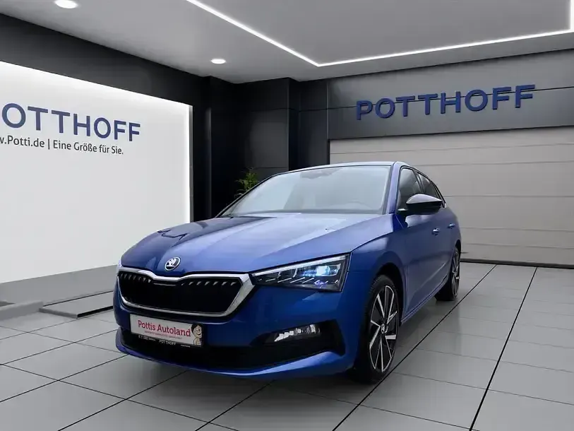 Gebraucht Skoda Scala Style 150 PS (110 kW) 2019 Raceblau metallic Kleinwagen