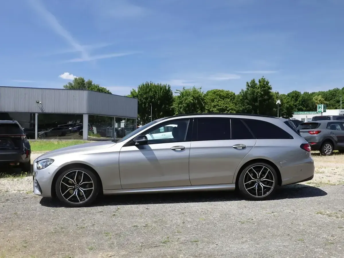 Gebraucht Mercedes E200 AMG line 197 PS (144 kW) 2021 Silber Kombi