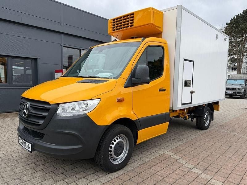 Używany Mercedes Sprinter 114 KM (83 kW) 2020 Żółty Van