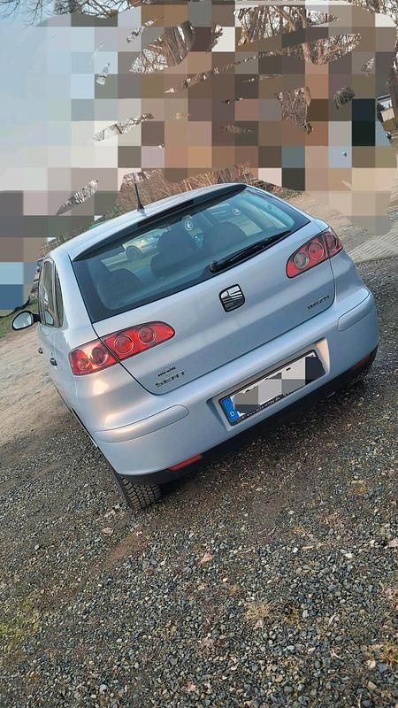 Gebraucht Seat Ibiza 75 PS (55 kW) 2005 Silber Kleinwagen