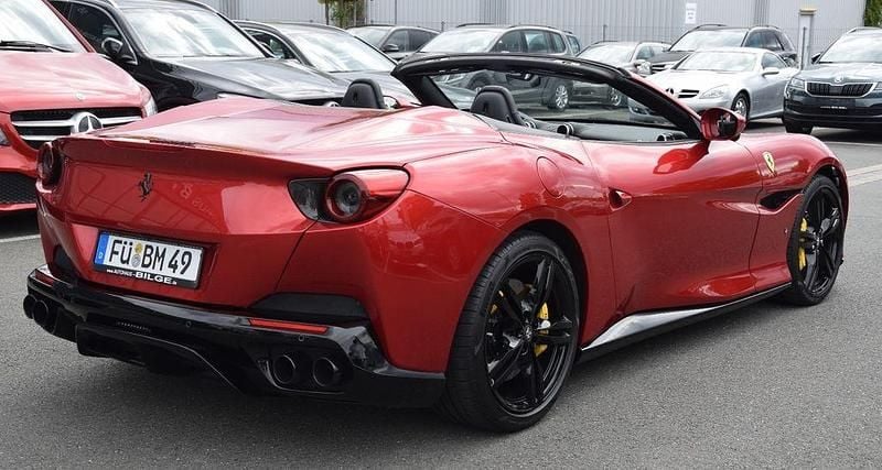 Second-hand Ferrari Portofino 600 CP (441 kW) 2020 Roșu Cabrio