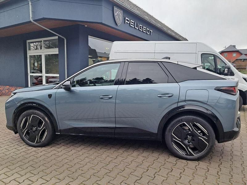 Neu Peugeot e-3008 Long Range 169 kW (231 PS) 2025 Grau SUV