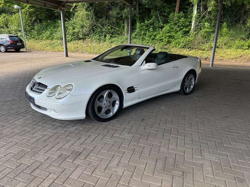 Weiß Gebraucht 2006 Mercedes SL350 Cabrio | 22.290 € (Fairer Preis) - Bild 1/4