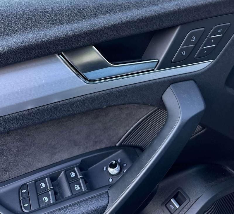 Gebraucht Audi SQ5 347 PS (255 kW) 2020 Mythosschwarzmet. SUV