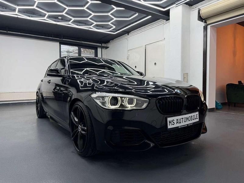 Gebraucht BMW 135 326 PS (239 kW) 2016 Saphirschwarz Kleinwagen