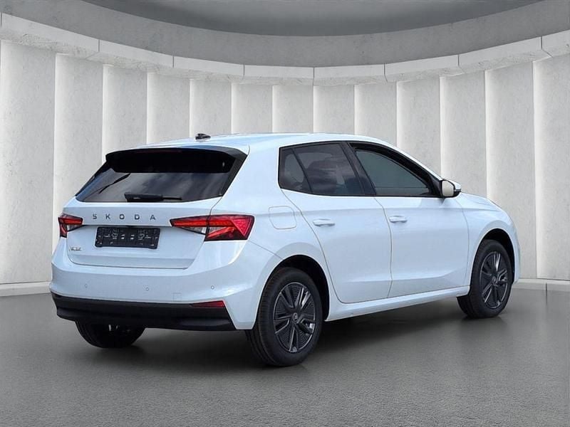 Neu Skoda Fabia 116 PS (85 kW) 2026 Weiss Kleinwagen