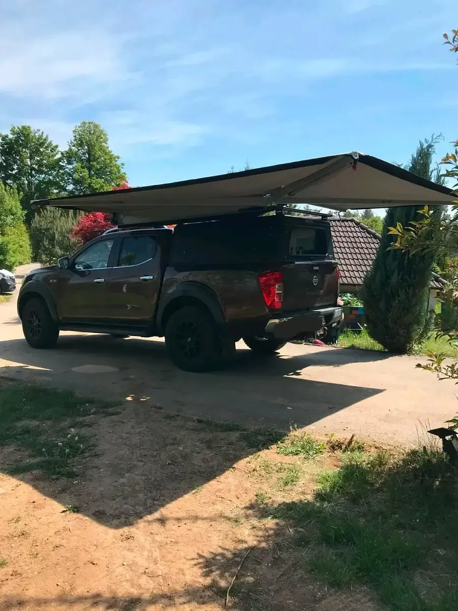 Gebraucht Nissan Navara 190 PS (139 kW) 2019 Braun Pickup