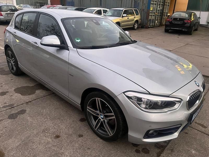 Gebraucht BMW 120 Sport Line 190 PS (139 kW) 2016 Silber Kleinwagen