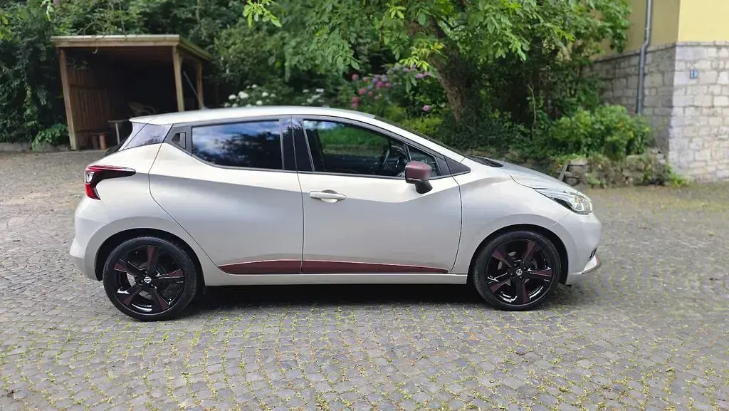 Gebraucht Nissan Micra Style Edition 101 PS (74 kW) 2020 Silber Kleinwagen