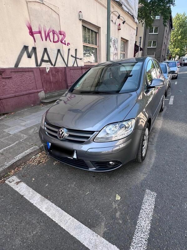 Grau Gebraucht 2006 VW Golf Plus Cross Van / Kleinbus | 4.500 € (Guter Preis) - Bild 1/4