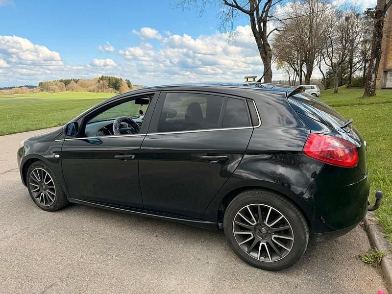 Gebraucht Fiat Bravo 120 PS (88 kW) 2008 Schwarz Kleinwagen