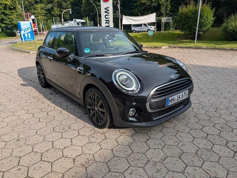 Schwarz Gebraucht 2021 Mini ONE Chili Kleinwagen | 18.000 € (Fairer Preis) - Bild 1/4