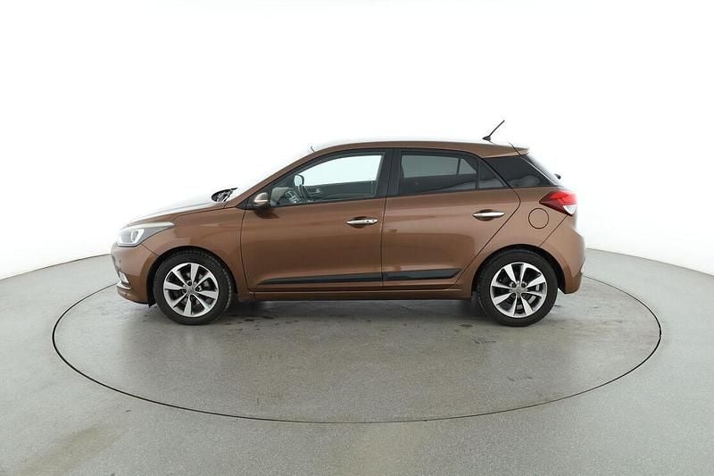 Gebraucht Hyundai i20 Style 90 PS (66 kW) 2015 Braun Limousine