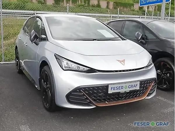 Neu Cupra Born 169 kW (231 PS) 2025 Geyser silver Kleinwagen
