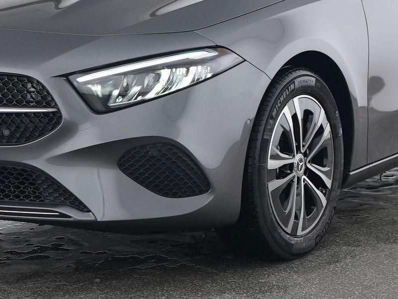 Gebraucht Mercedes A180 Progressive 136 PS (100 kW) 2024 Grau Limousine
