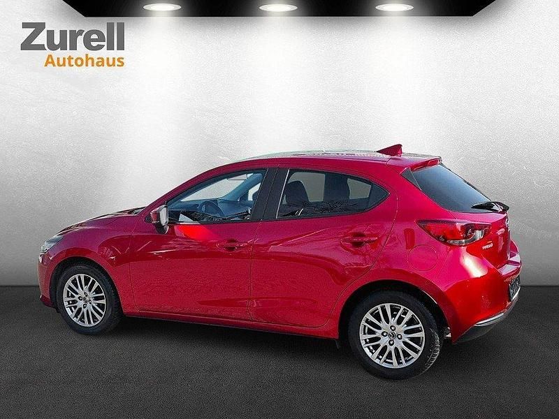 Gebraucht Mazda 2 Kizoku 90 PS (66 kW) 2022 Magmarot metallic Kleinwagen
