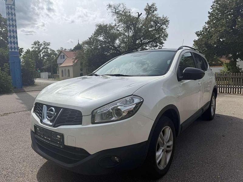 Weiß Gebraucht 2013 Nissan Qashqai +2 360º SUV | 5.900 € (Superpreis) - Bild 1/4