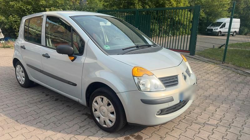 Silber Gebraucht 2007 Renault Modus Van / Kleinbus | 1.750 € - Bild 1/4