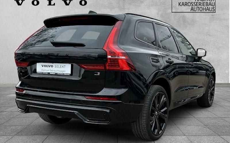 Gebraucht Volvo XC60 Plus 350 PS (257 kW) 2024 Schwarz SUV