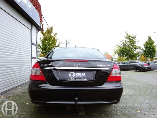 Gebraucht Mercedes E200 184 PS (135 kW) 2007 Schwarz Limousine