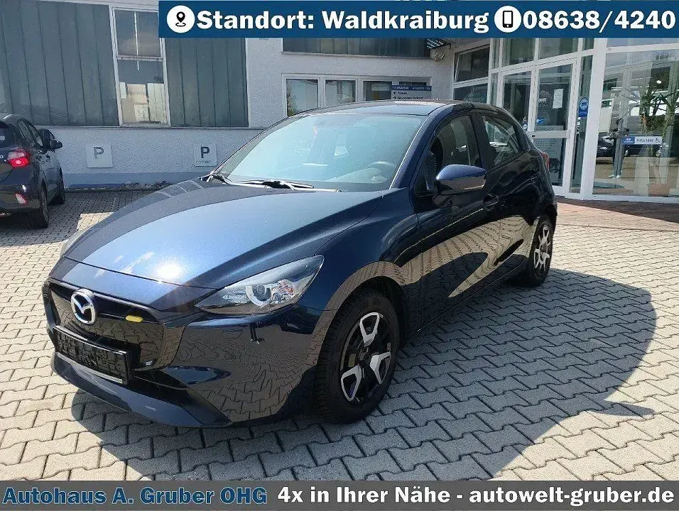 Gebraucht Mazda 2 116 PS (85 kW) 2023 Blau Kleinwagen