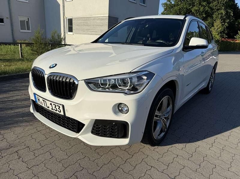 Weiß Gebraucht 2017 BMW X1 M Sport SUV | 18.600 € (Fairer Preis) - Bild 1/4