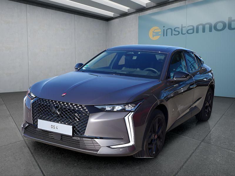 Grau Gebraucht 2022 DS Automobiles DS4 Kleinwagen | 30.749 € (Etwas zu teuer) - Bild 1/4