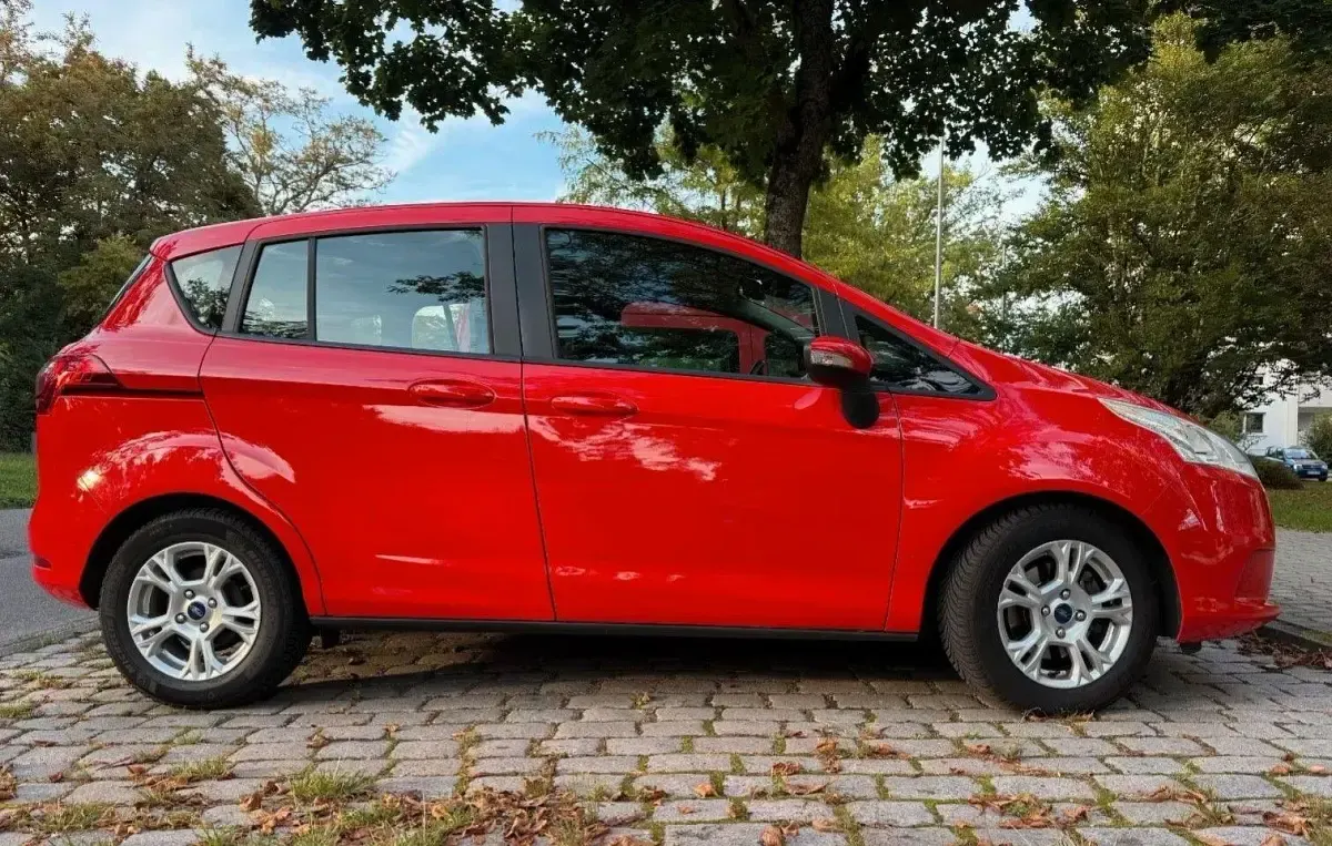 Second-hand Ford B-MAX 101 CP (74 kW) 2014 Roșu Monovolum