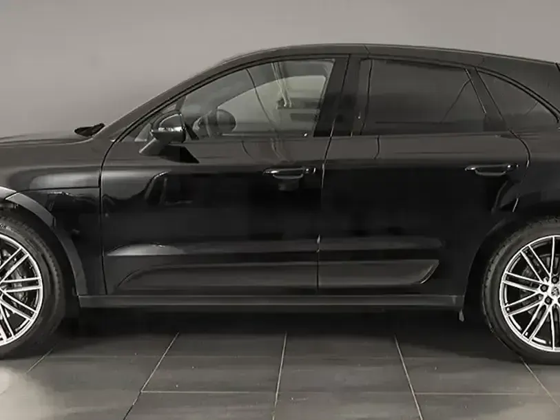 Gebraucht Porsche Macan S 354 PS (260 kW) 2019 Tiefschwarz SUV